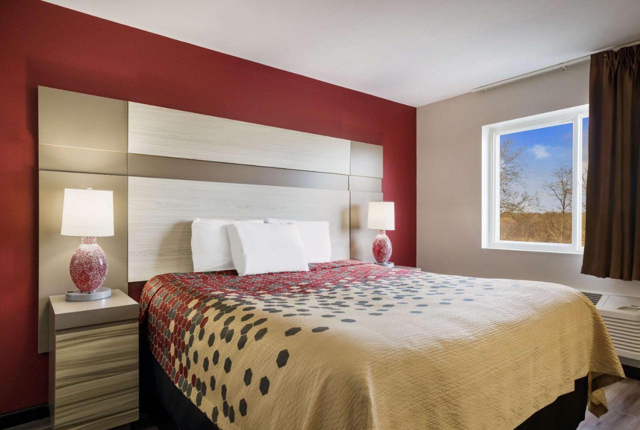 Econo Lodge Inn & Suites Canandaigua Eksteriør billede